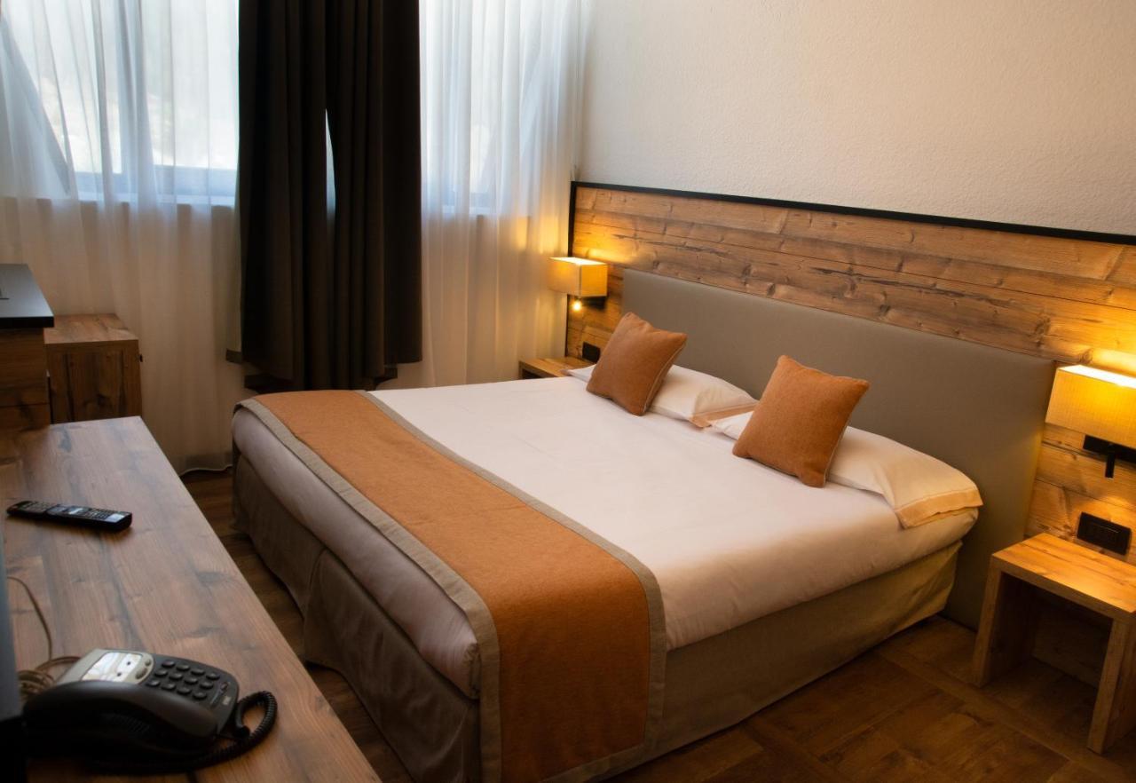 Th La Thuile - Planibel Hotel ภายนอก รูปภาพ